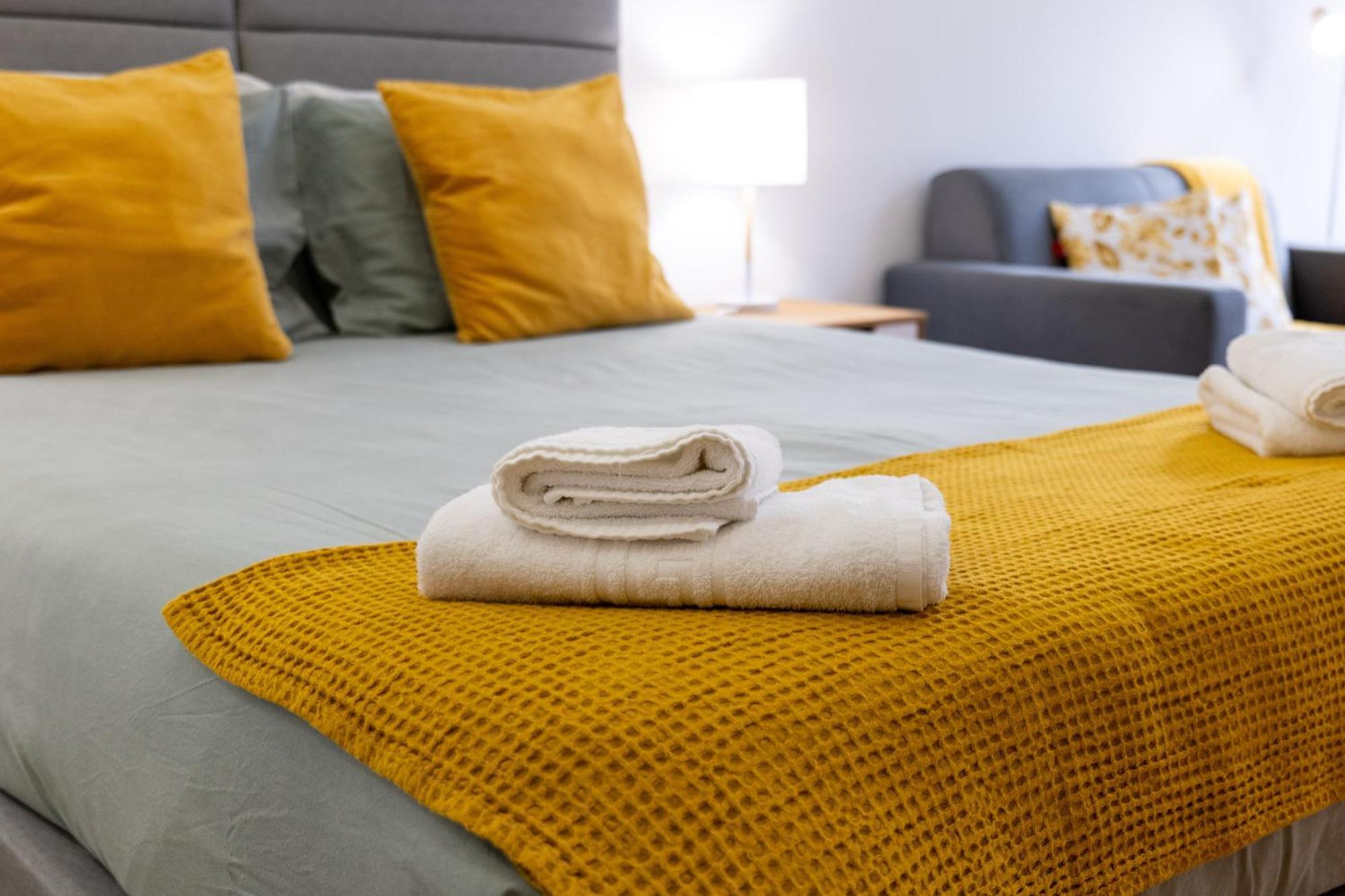 A Window To Porto - Premium Apartment By The River Exteriör bild